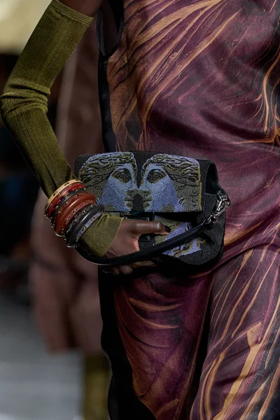 Look 110